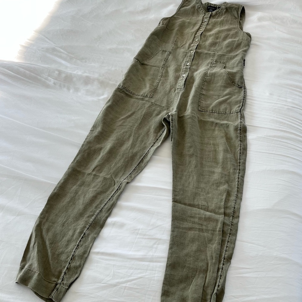 Linen jumpsuit - Picture 10 of 12